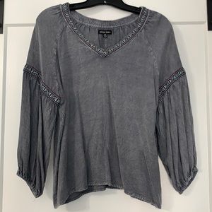 Women’s Top